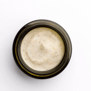 Pot de l'exfoliant visage au chanvre ouvert