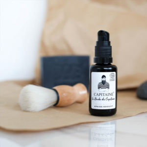 Huile à barbe bio cosmétique pour homme pour le soin de la barbe, parfum cédrat