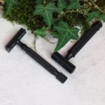2 rasoirs en inox noir